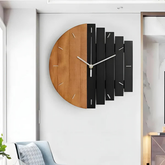 Orologio da parete grande in legno Vesper Luxe per un soggiorno elegante