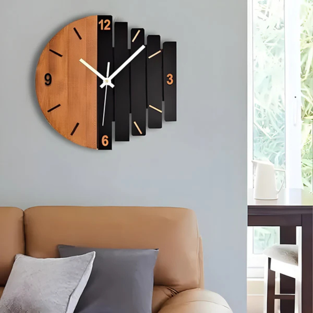 Orologio da parete grande in legno Vesper Luxe per un soggiorno elegante