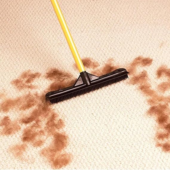 Rimuovi peli per animali versatile con gomma naturale per tutte le superfici