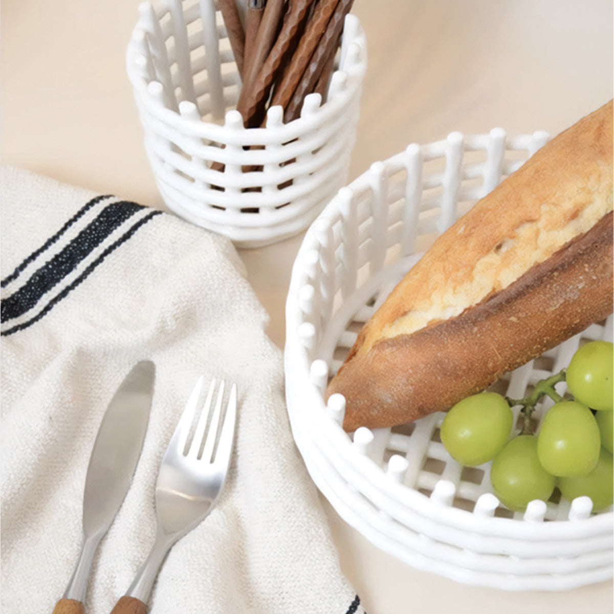 Collezione Forma Basket - Contenitore Elegante e Pratico per un Interno Sofisticato