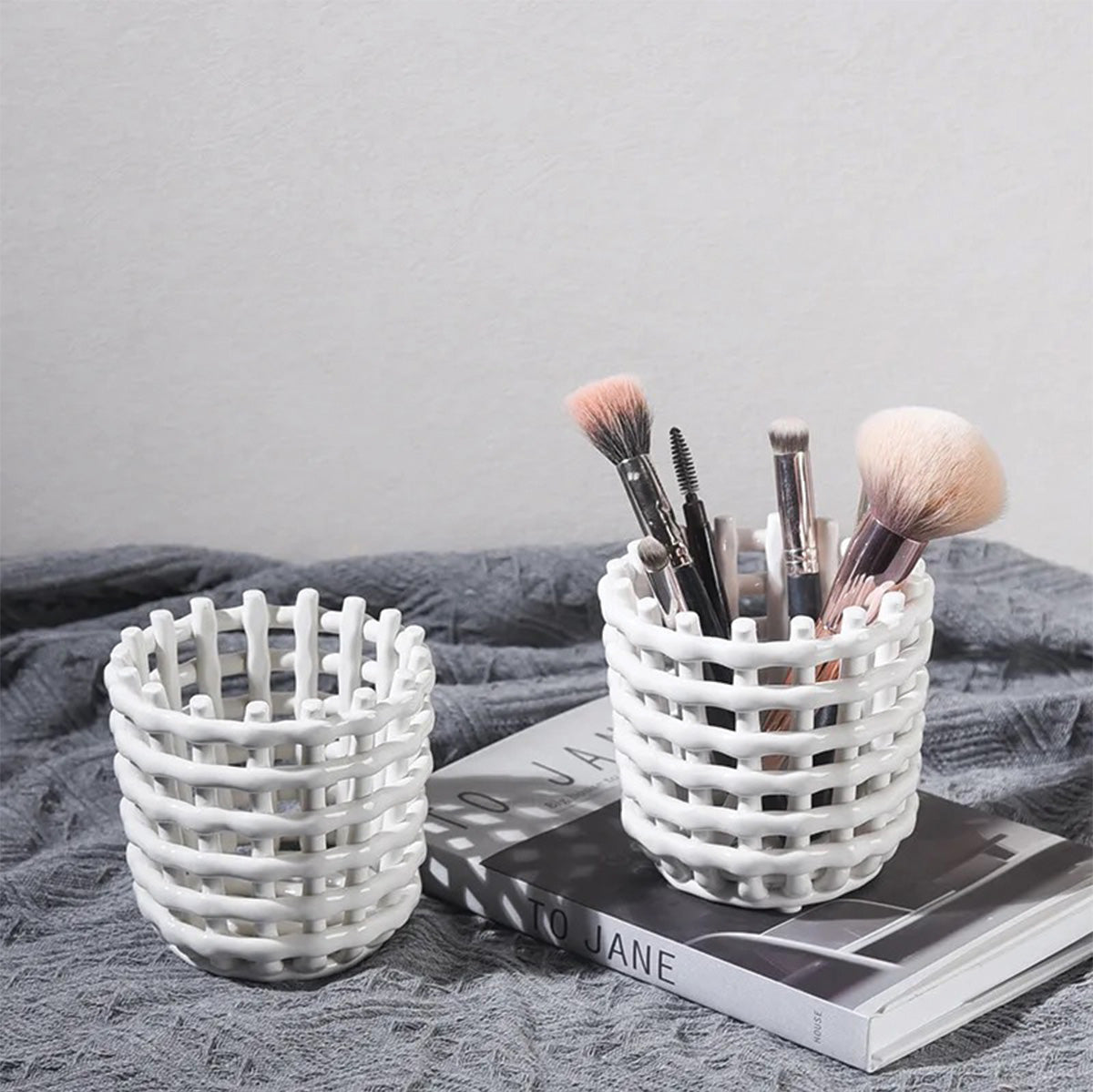 Collezione Forma Basket - Contenitore Elegante e Pratico per un Interno Sofisticato