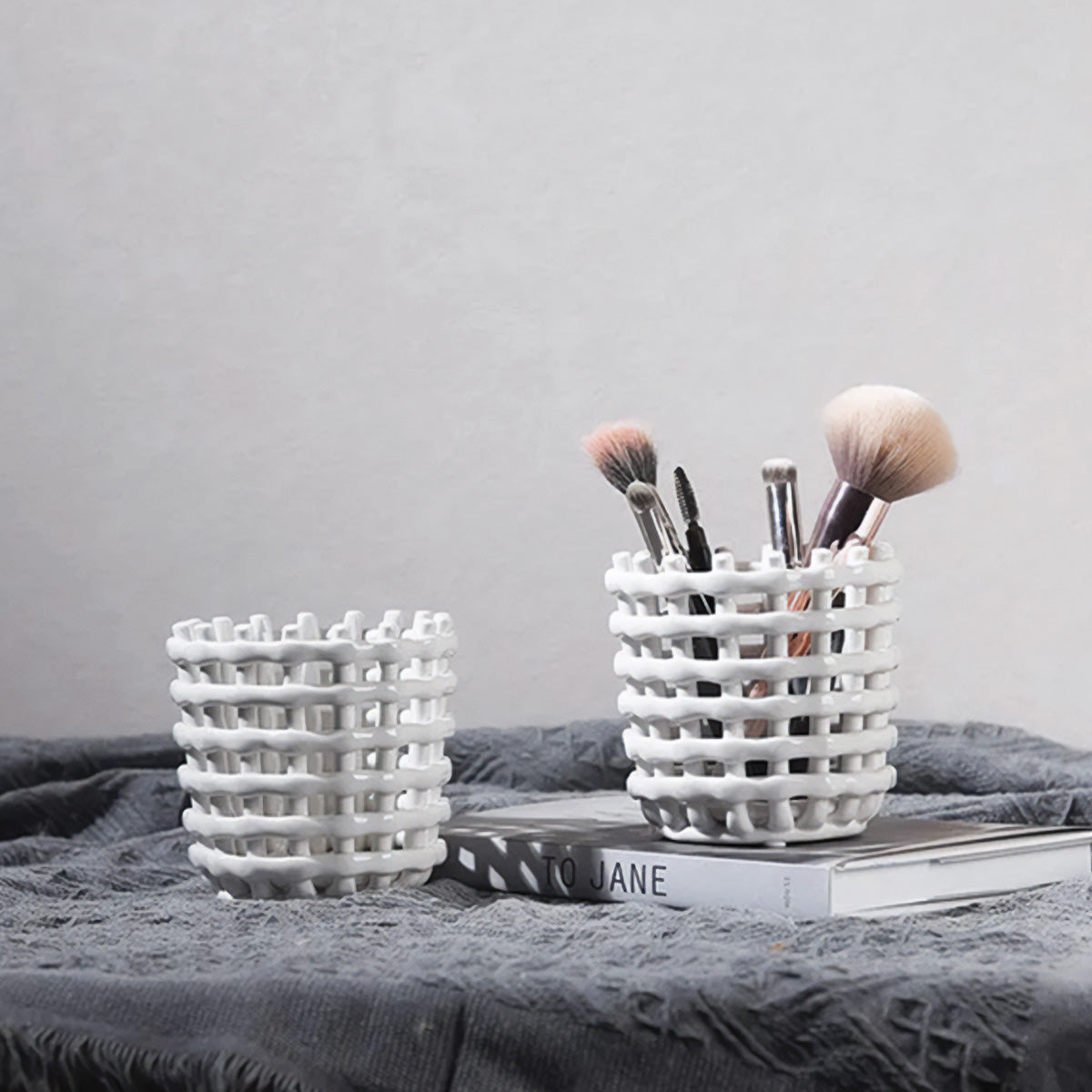Collezione Forma Basket - Contenitore Elegante e Pratico per un Interno Sofisticato