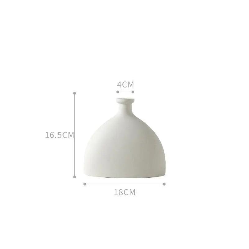 Vaso in ceramica bianca fatto a mano