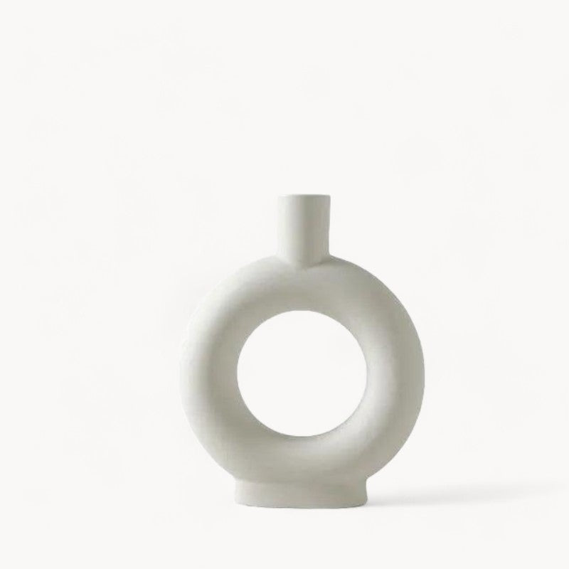 Vaso in ceramica bianca fatto a mano