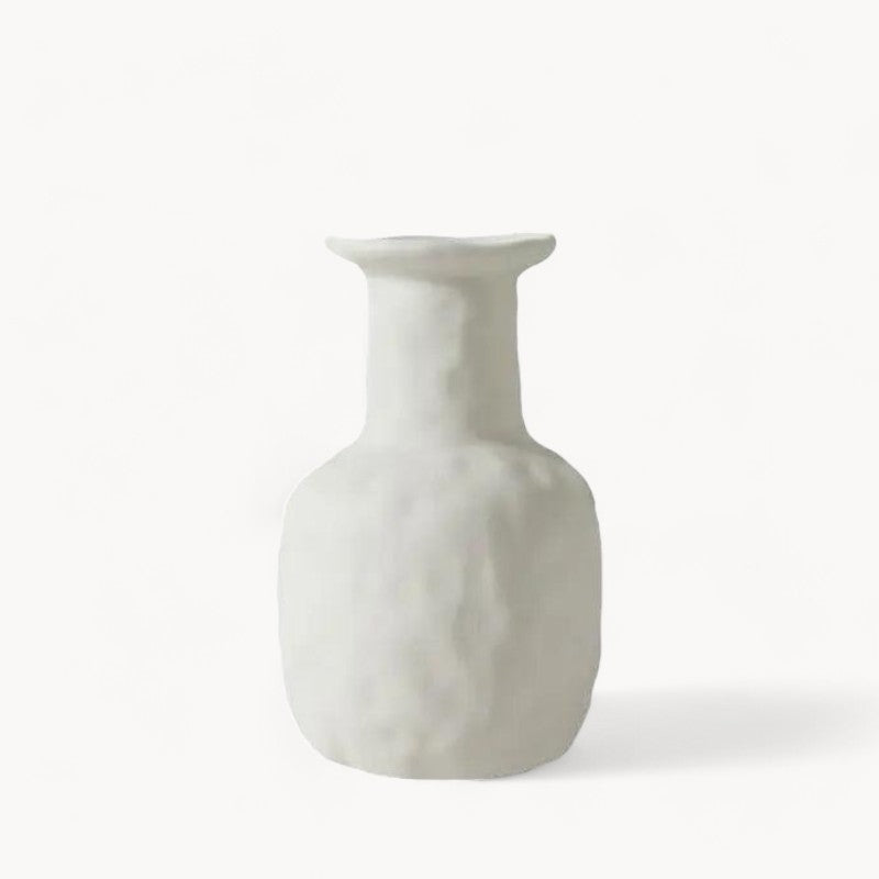 Vaso in ceramica bianca fatto a mano