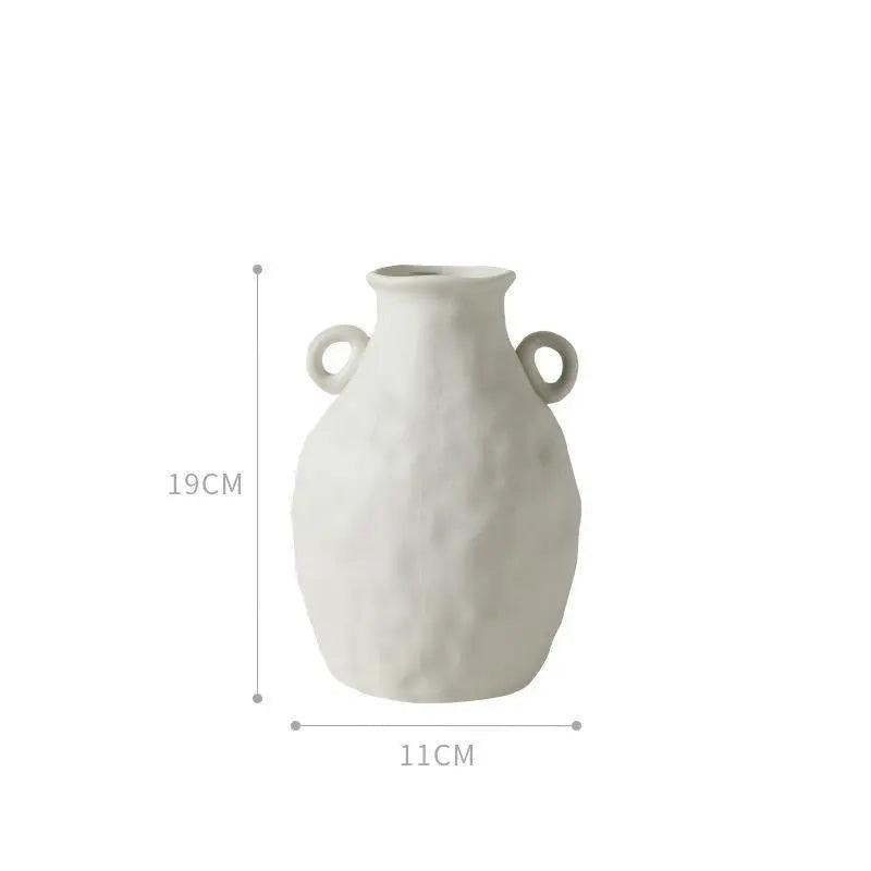 Vaso in ceramica bianca fatto a mano