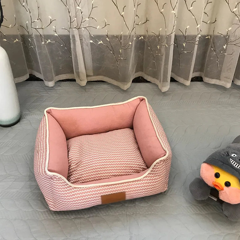 Cuccia quadrata di lusso per gatti e cuccioli per il massimo comfort