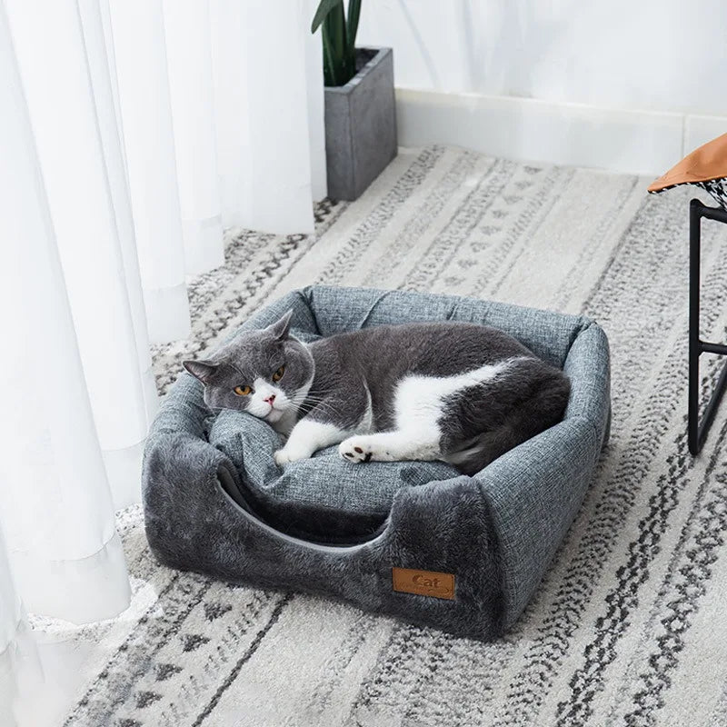 Casa chiusa di lusso per gatti per calore, comfort e sicurezza ottimali