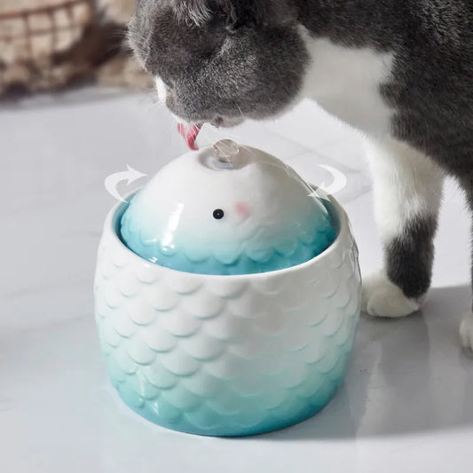 Fontana d'acqua in ceramica di lusso per animali domestici - Piacere di bere fresco e sano