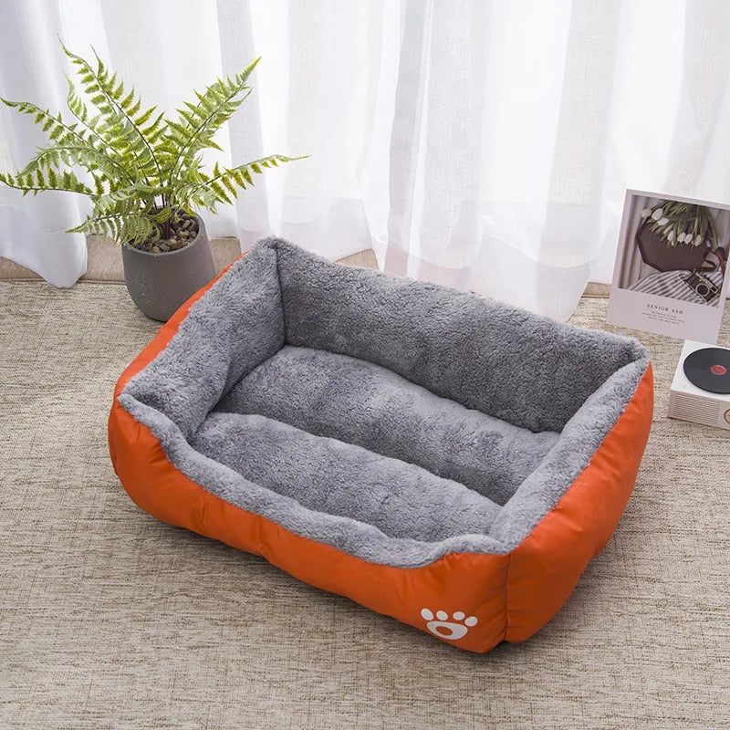Casa invernale confortevole per cani
