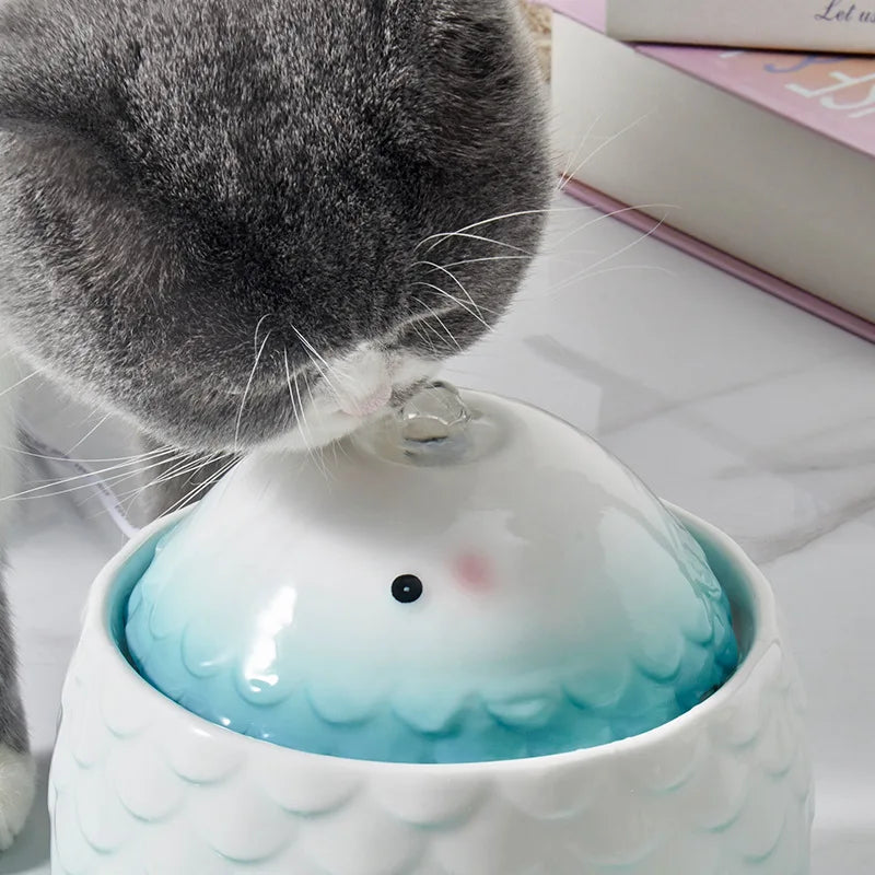 Fontana d'acqua in ceramica di lusso per animali domestici - Piacere di bere fresco e sano