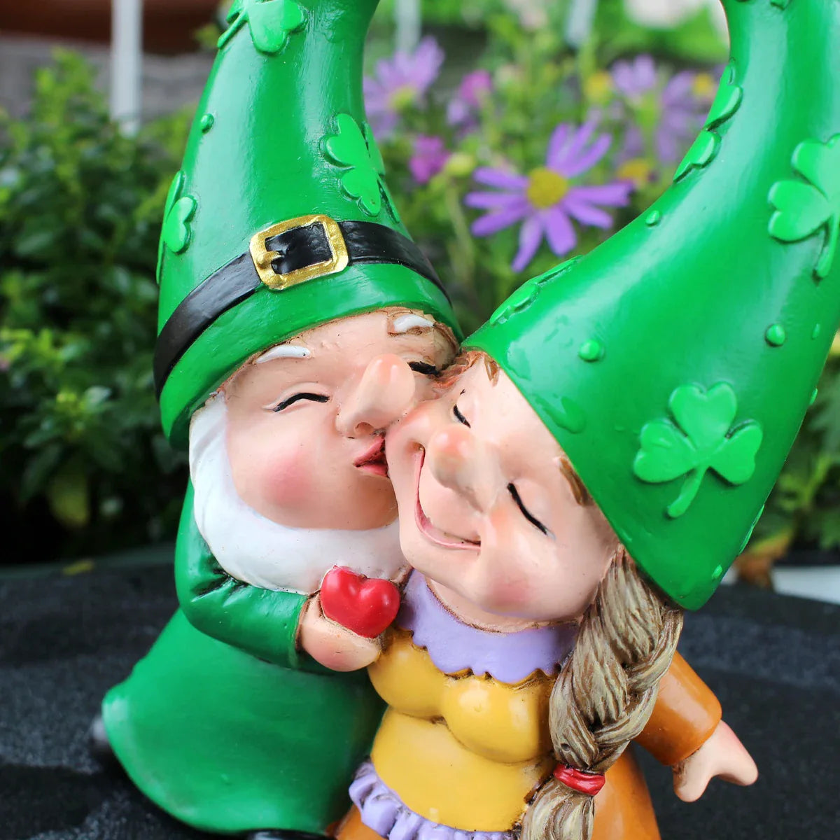 Sabinae - Incantevole Figurina di Gnomo per Decorazioni da Giardino e Festa - Resina Fatta a Mano per un'Atmosfera Incantevole