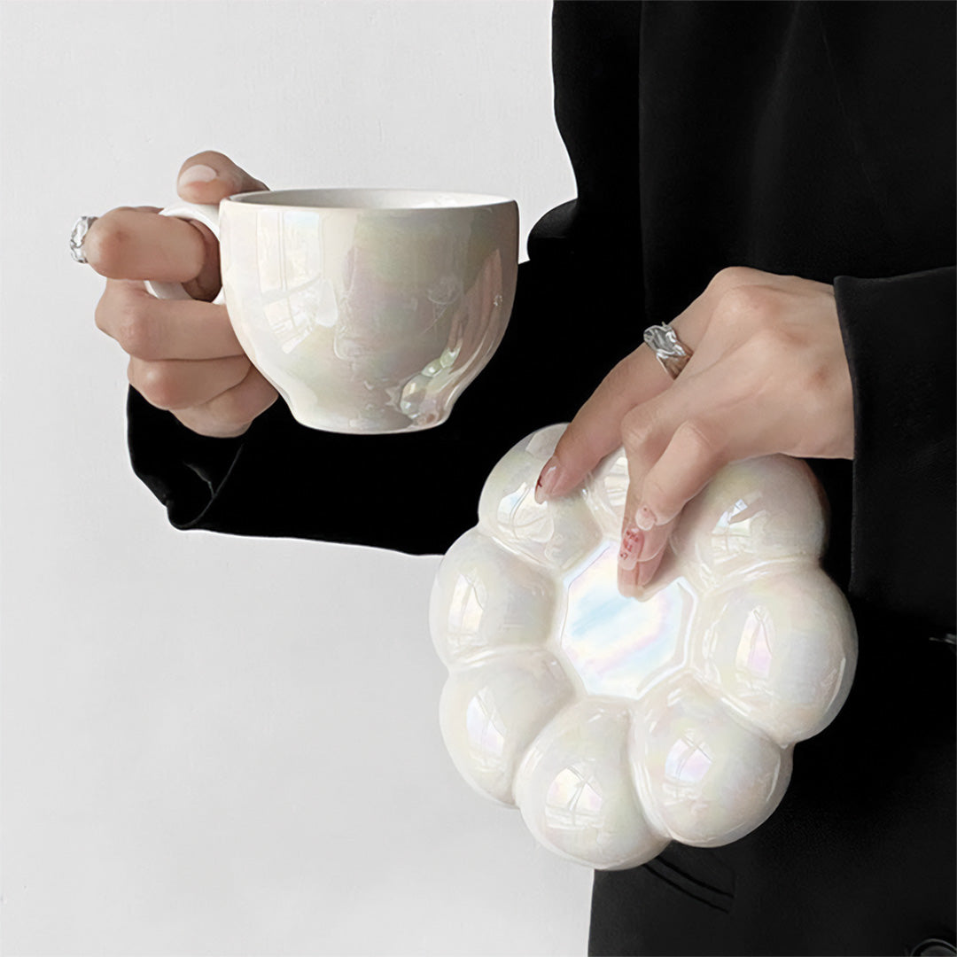 Tazza elegante con girasole e motivo floreale perfetta per una colazione splendida