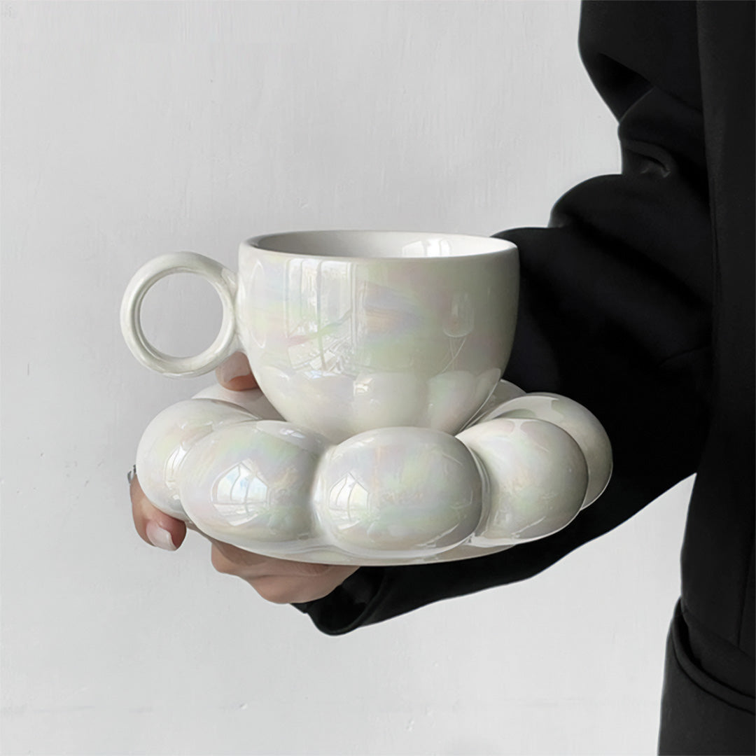 Tazza elegante con girasole e motivo floreale perfetta per una colazione splendida