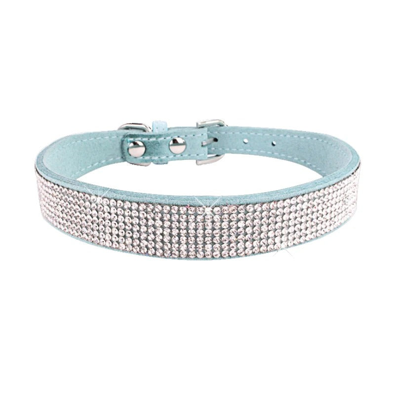 Collana polsino scintillante con paillettes per un look glamour