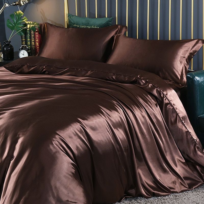 Elegante set di biancheria da letto in raso di seta a 4 pezzi, comprensivo di copripiumino, lenzuolo con angoli e federe per il massimo comfort