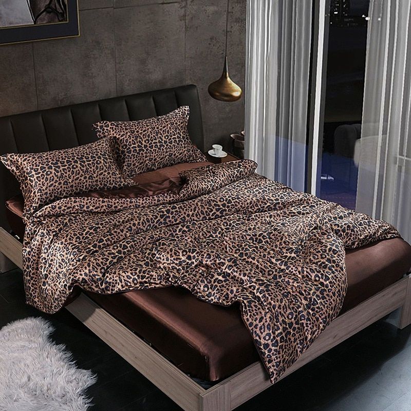 Elegante set di biancheria da letto in raso di seta a 4 pezzi, comprensivo di copripiumino, lenzuolo con angoli e federe per il massimo comfort