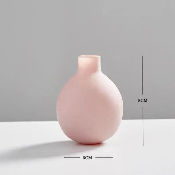 Collezione moderna di vasi in ceramica