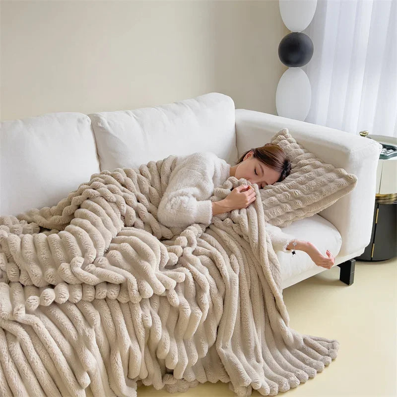 Comfort supremo: Coperta in pile morbida e calda con un accogliente motivo a quadri per giornate autunnali avvolgenti e serate invernali