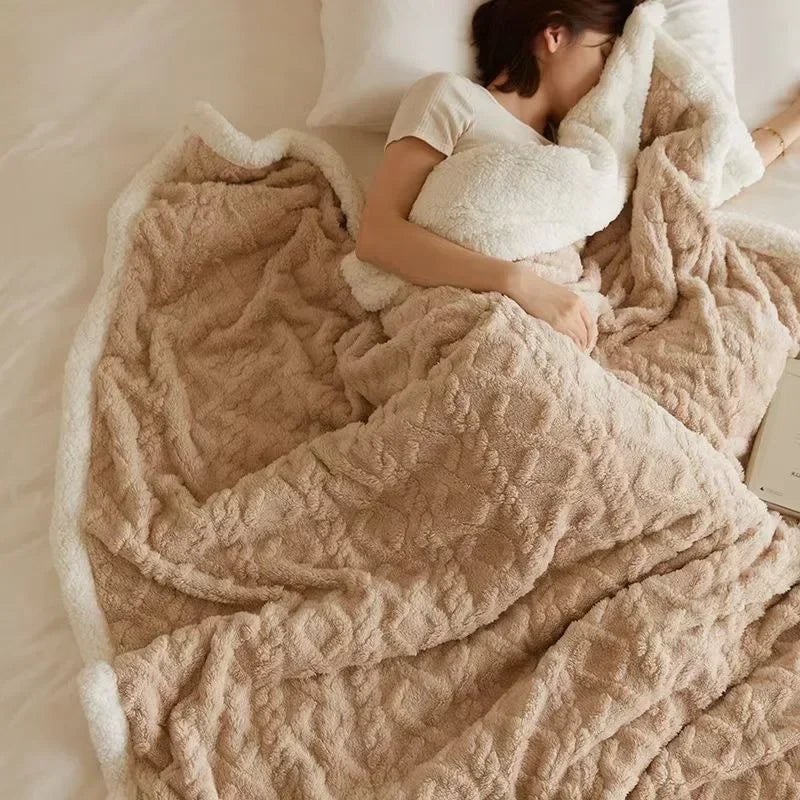 Coperta in lana e pile a doppio strato lussuosa per l'inverno per il massimo comfort e calore elegante