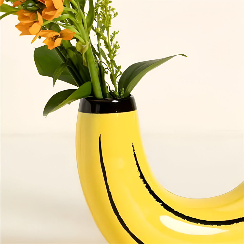 Seralith - Vaso decorativo moderno unico a forma di banana per interni eleganti