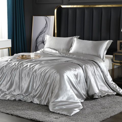 Set Copripiumino in Raso Elegante – Biancheria da Letto Moderna di Lusso con Finitura Chic