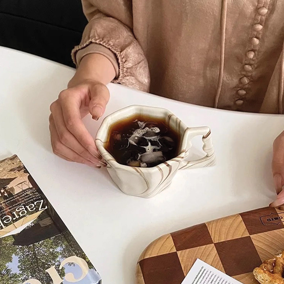Tazza a forma ovale