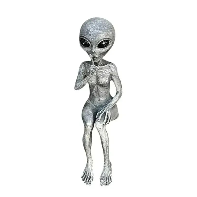 Aethra - Immagine misteriosa aliena in resina con UFO per decorazione unica da giardino
