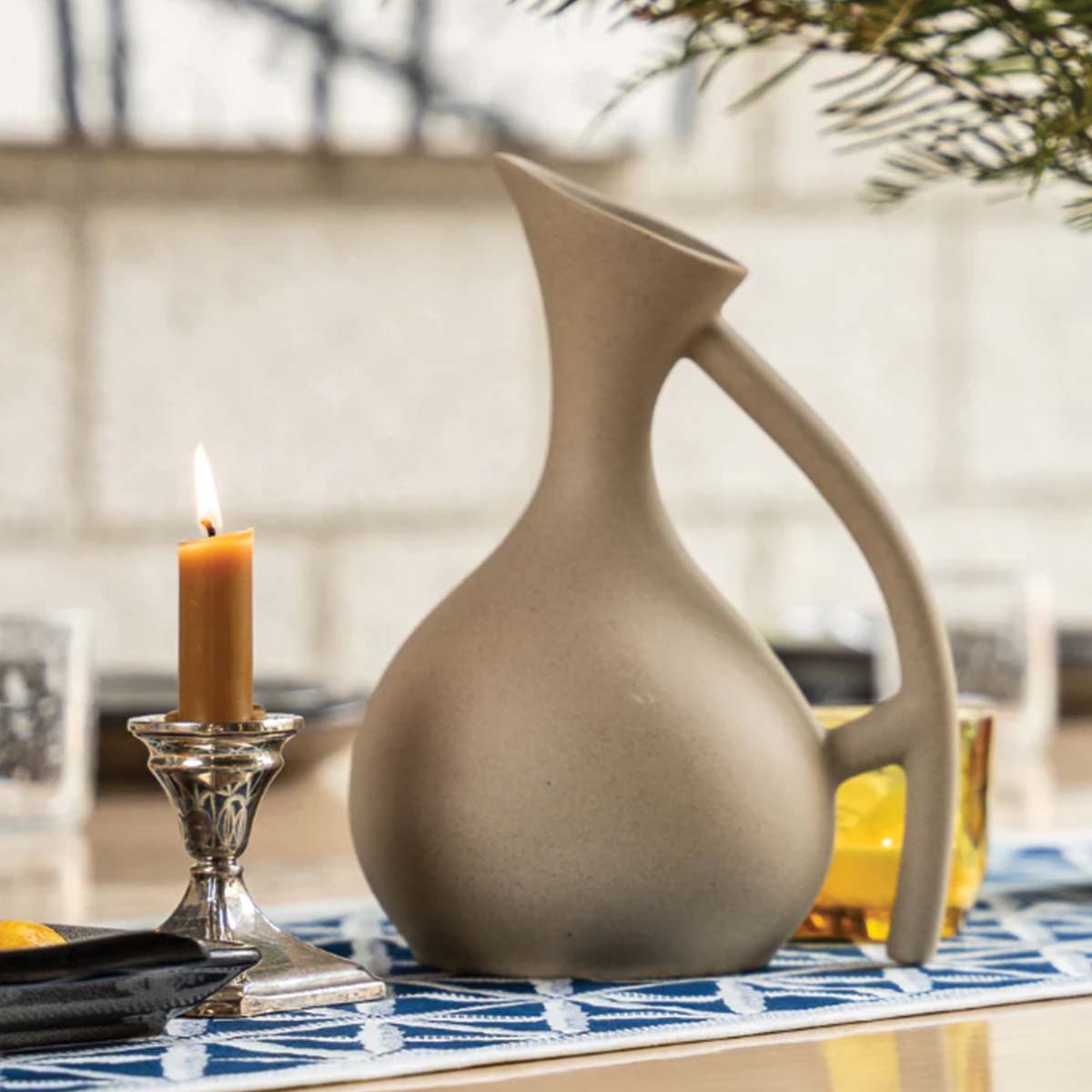 Brocche in ceramica artigianali | Stoviglie da tavola eleganti e naturali per bere