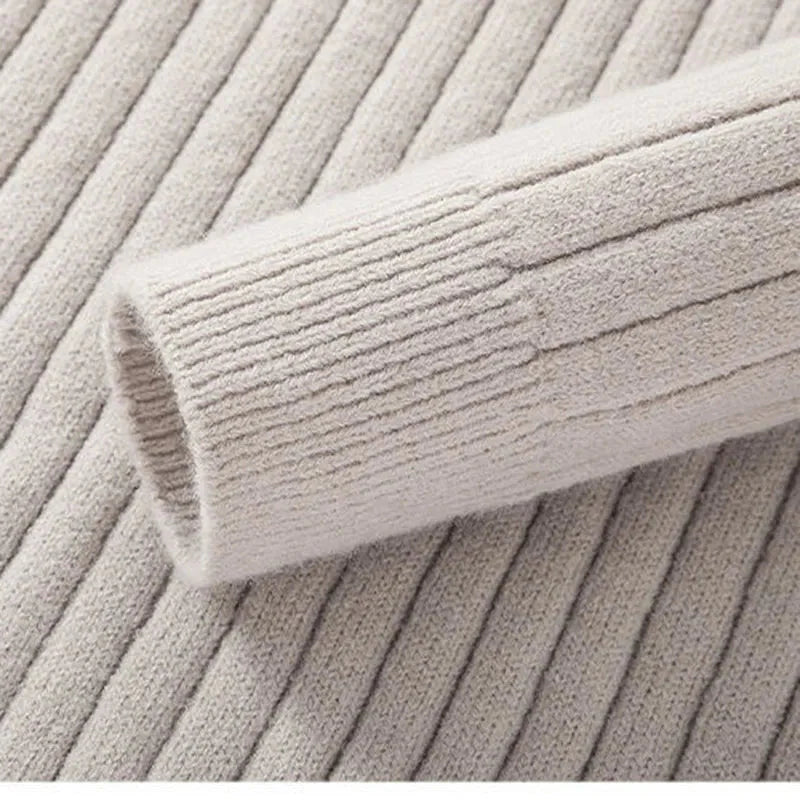 Lukas - Stylish half-zip sweater with an elegant stand-up collar